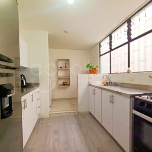 APARTAMENTO EN VENTA EN MEDELLIN ZONA LAURELES